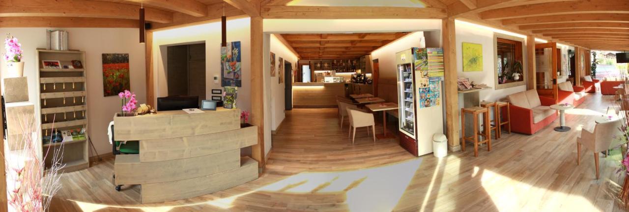 Albergo Ristorante Cacciatori Auronzo di Cadore Dış mekan fotoğraf