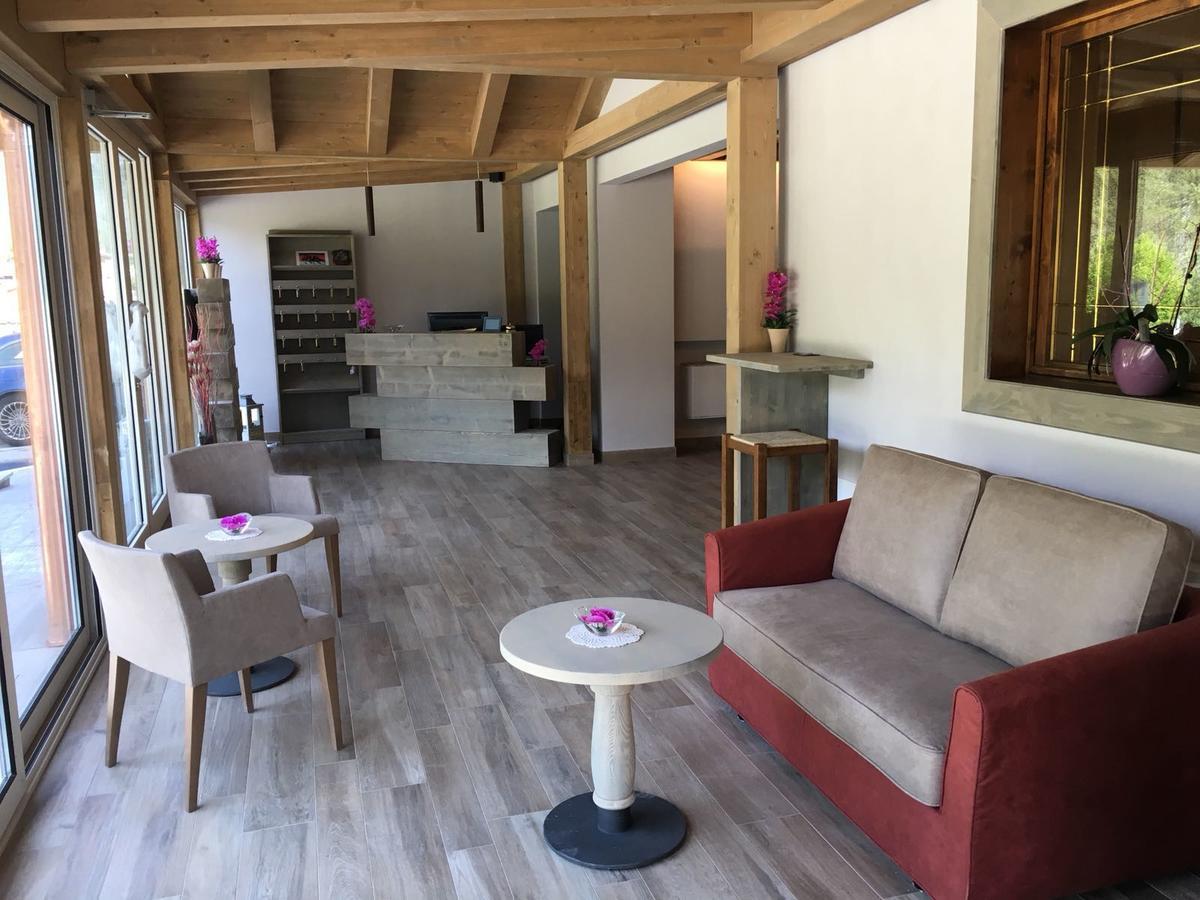 Albergo Ristorante Cacciatori Auronzo di Cadore Dış mekan fotoğraf