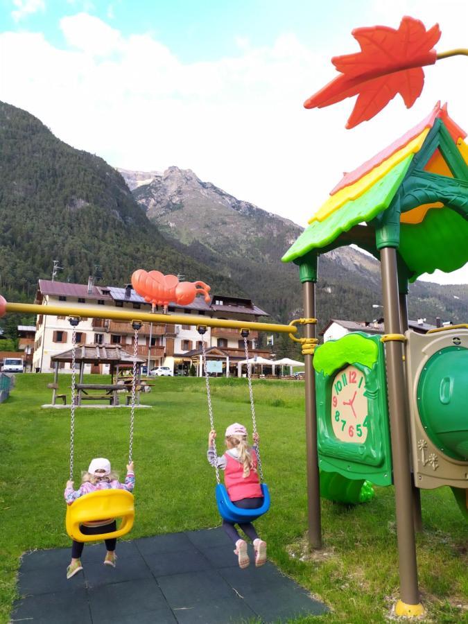 Albergo Ristorante Cacciatori Auronzo di Cadore Dış mekan fotoğraf